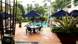 Holland Road (D10), Condominium #123490402